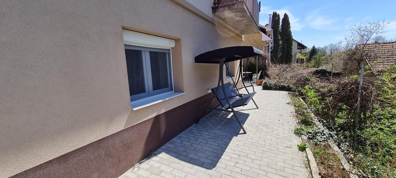Lugas Apartman Miskolctapolca 2 Haloszoba Dezsa Es Jakuzzi Koezel A Barlangfuerdohoez Εξωτερικό φωτογραφία