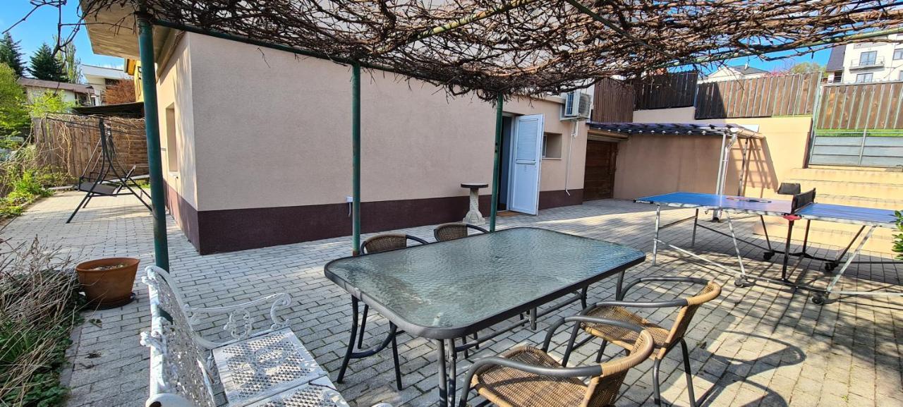 Lugas Apartman Miskolctapolca 2 Haloszoba Dezsa Es Jakuzzi Koezel A Barlangfuerdohoez Εξωτερικό φωτογραφία